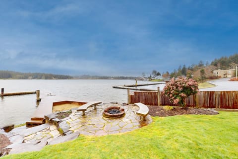 Lucy's Lagoon House in Devils Lake