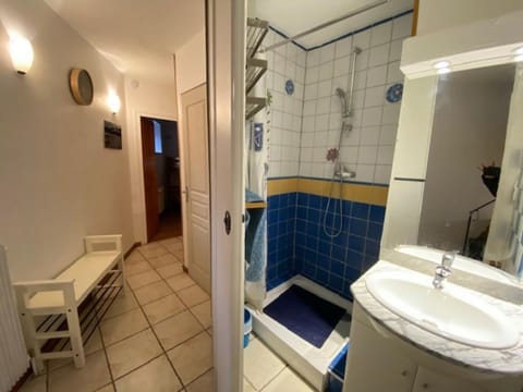 Studio Brides-les-Bains, 1 pièce, 4 personnes - FR-1-512-74 Apartamento in Les Allues