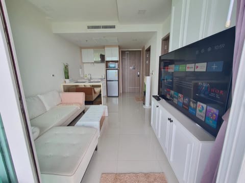 Delmare Beachfront Bangsaray Premium Condominium Apartment in Pattaya City