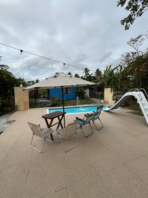 Pool view, Swimming pool, sunbed