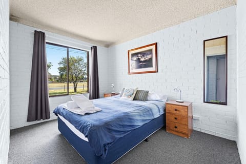 Apollo Unit 19 Ground Floor Apartment in Narooma