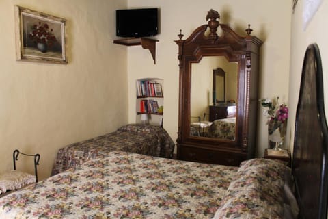 Residenza Sant'Emiliano Bed and Breakfast in Trevi