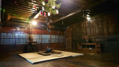 昔の暮らし体験ーヤギと古民家の宿 みのり家 Bed and Breakfast in Takayama