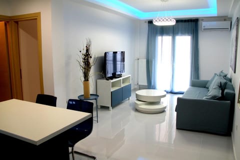 Thiseos 319. Beautiful apartments near the cultural center of the capital. Wohnung in Kallithea