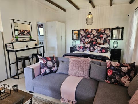 The French Garden Apartment in Western Cape