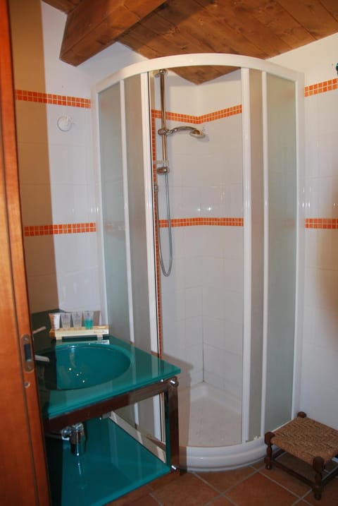 Shower, Bathroom