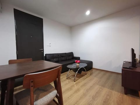 2 Floor - Centrio Condominium near Central Shopping Mall and Phuket Old town Wohnung in Wichit