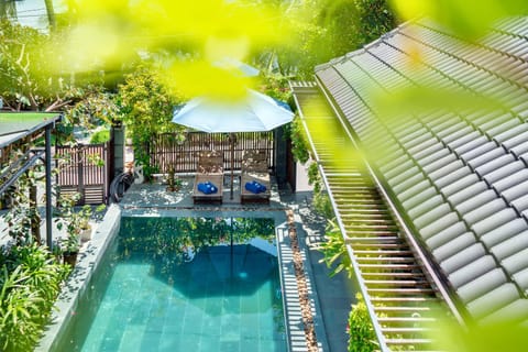 Pool view, Swimming pool