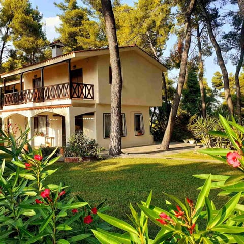 Sani villa of traditional architecture Villa in Halkidiki