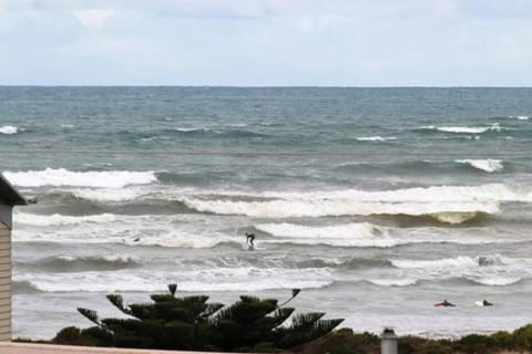 SeaWatch-Sea Views Casa in Middleton