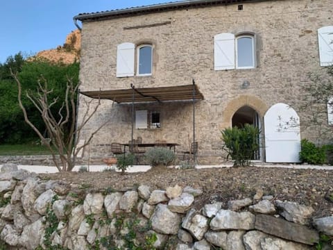 Magnifique Mas Cevenol House in Anduze