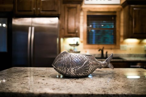 HochaHoma Luxury Cabin Cabin in Broken Bow