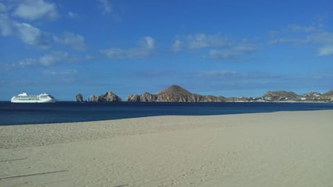 Cabo Cottage Bahia del Tezal House in Baja California Sur