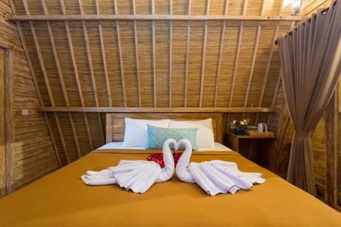 The Dewi Sun Sun Suite Bed and Breakfast in Nusapenida