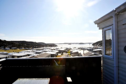 Property building, Balcony/Terrace, Sea view