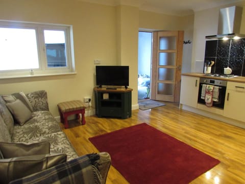 Apartment 6 - Classy, luxury one bedroom ground floor apartment steps from town station & theatre Wohnung in Darlington