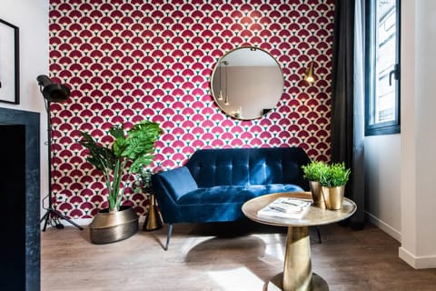 Living room, Seating area