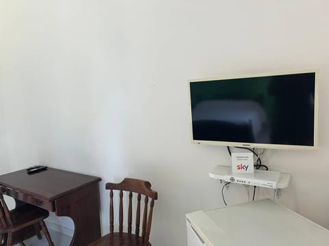 TV and multimedia, Dining area