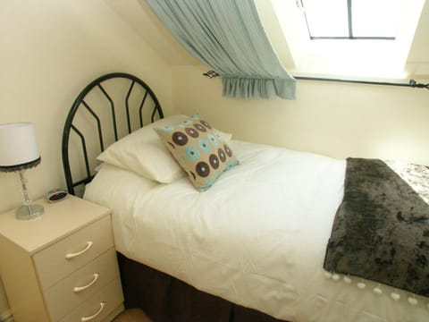 Hamlet Cottage sleeps 3-4 Stratford upon Avon House in England