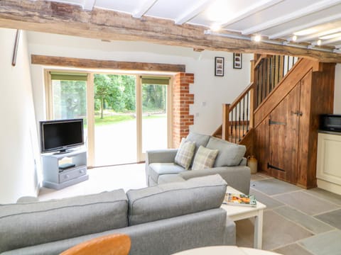 The Cart Shed House in Breckland District