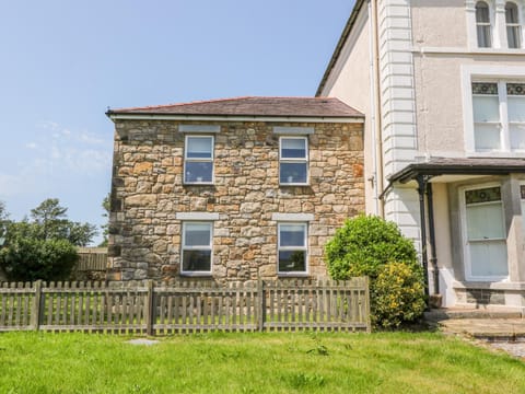 Tirionfa House in Wales