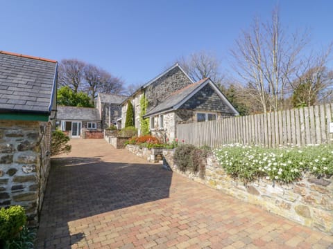 Cornflower Cottage House in Saint Columb Major