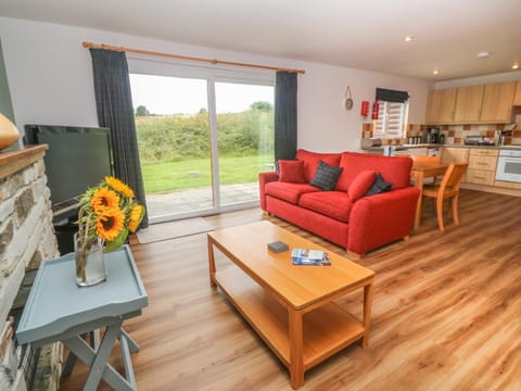 64 Waterside House in England