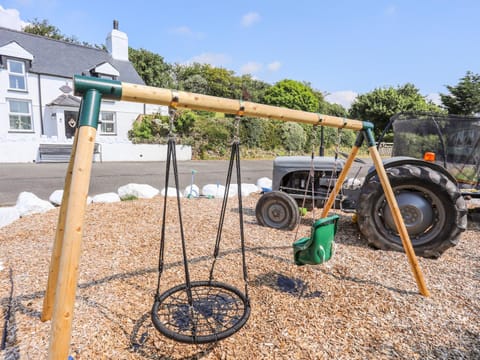 Tan Yr Allt House in Wales