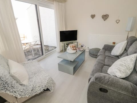 Sunset Sands Apartment in Deganwy