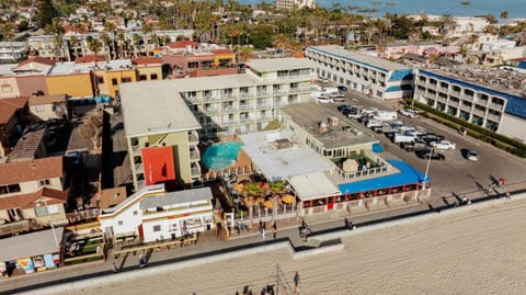 Day, Bird's eye view, Beach, Pool view, Sea view, Swimming pool, Location