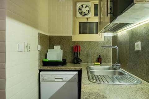 Zamalek Serviced Apartments by Brassbell Condo in Cairo
