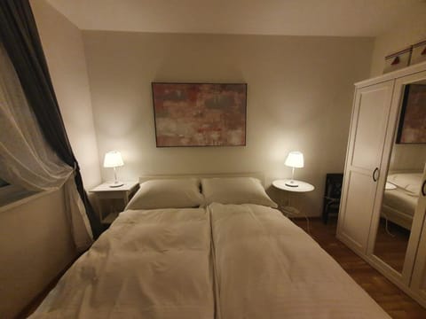 Augarten Apartment Condo in Graz