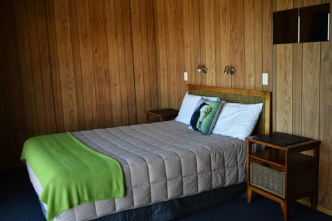 Moeraki Beach Motels Motel in Otago