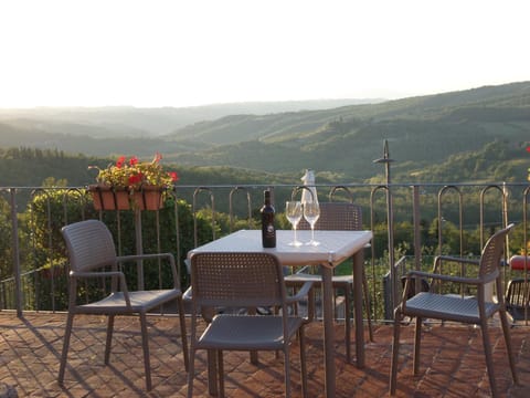 Borgo Sicelle Residence Condo in Castellina in Chianti