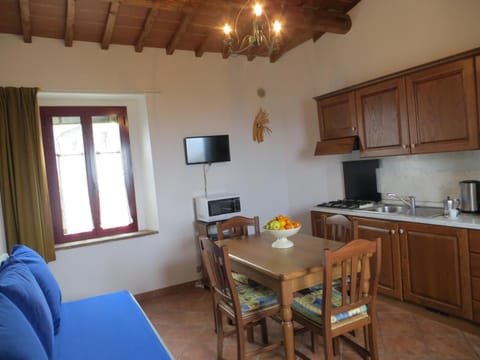 Borgo Sicelle Residence Apartment in Castellina in Chianti