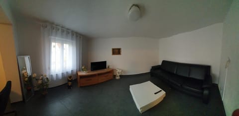 Monteurzimmer Ferienwohnungen Fritsche-Edelfingen Appartamento in Bad Mergentheim