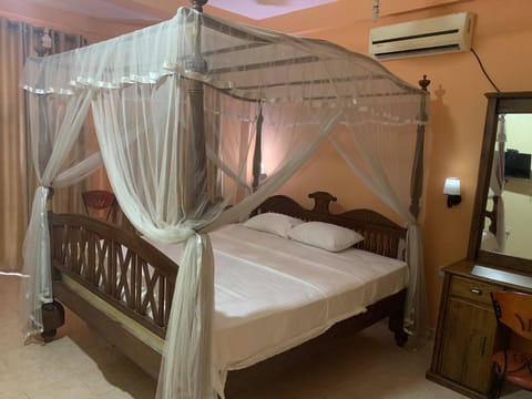 The Golden Residence Bed and Breakfast in Western Province