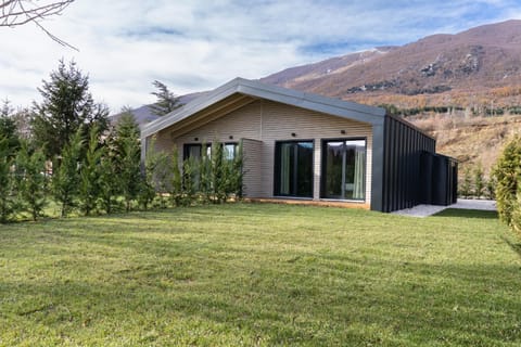 Property building, Garden view, Mountain view