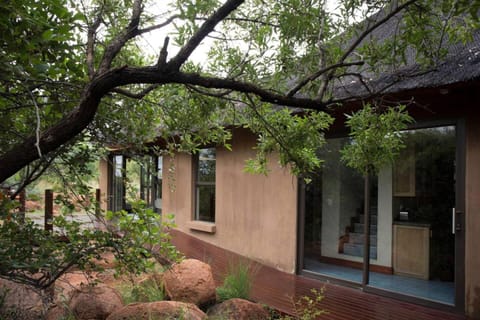 Elandsfontein 21, Mabalingwe Chalet in South Africa