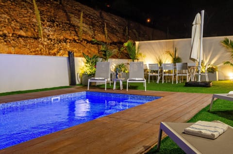 Michaelangelo Luxury Garden Apartment with Private Pool Copropriété in Tiberias