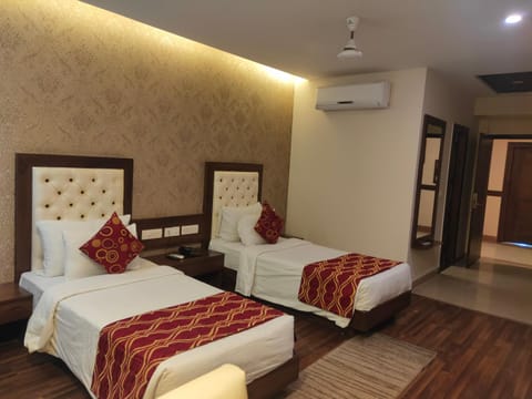 Hotel JSR Continental Hotel in Dehradun