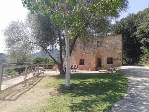 Casa Rural Can Met House in Garrotxa