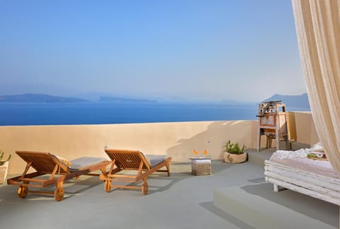 THE A COLLECTION by K&K Villa in Oia