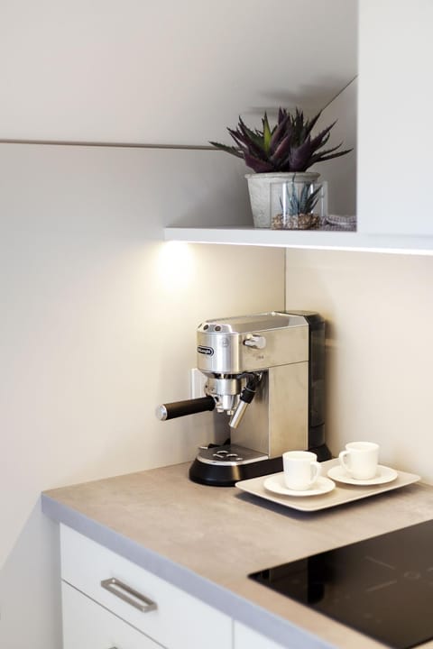 Coffee/tea facilities, Kitchen or kitchenette