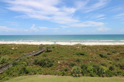 Barefoot Trace 414 House in Butler Beach