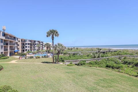 Barefoot Trace 215 House in Butler Beach