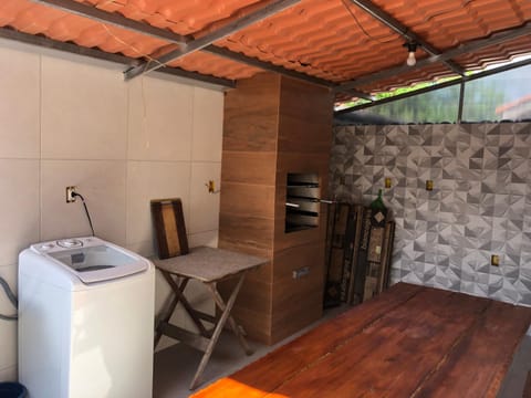 Casa Exclusiva a 400 Metros da Praia em Manguinhos - Condomínio com Vigilância 24hs Haus in Serra