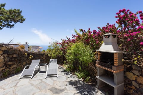 Stunning Rustic House El Pinar & WiFi Country House in El Hierro