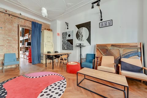 Communal lounge/ TV room, Living room, Lounge or bar, Photo of the whole room, Seating area