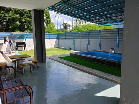 hayfa homestaymuslimprivate pool ipoh House in Perak